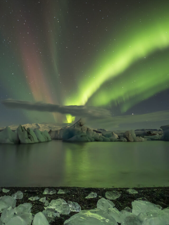 Islândia, a terra do gelo e da Aurora Boreal